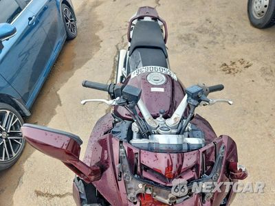 Piąte zdjęcie samochodu w środku: 2006 YAMAHA FJR1300 VIN:JYARP15E47A003383 - miniatura