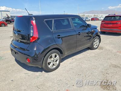 Trzecie zdjęcie samochodu z tyłu: 2018 KIA SOUL BASE VIN:KNDJN2A23J7899088 - miniatura