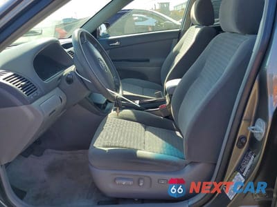 Zdjęcie 7 z 13 samochodu: 2005 TOYOTA CAMRY LE VIN:4T1BE32KX5U972081 - miniatura
