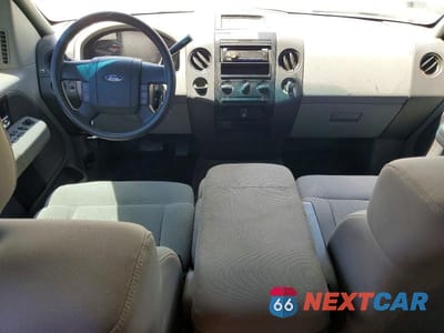 Zdjęcie 8 z 12 samochodu: 2006 FORD F150 VIN:1FTPX12516KD86725 - miniatura