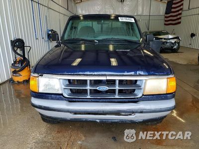 Piąte zdjęcie samochodu w środku: 1994 FORD RANGER VIN:1FTCR11X5RTB17007 - miniatura