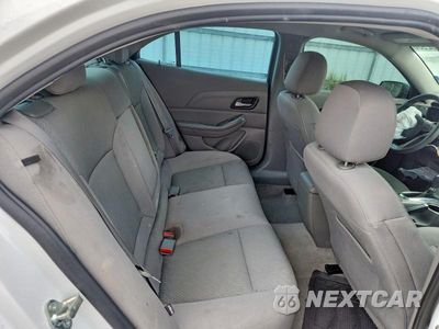 Zdjęcie 10 z 13 samochodu: 2015 CHEVROLET MALIBU LS VIN:1G11A5SL3FU136199 - miniatura