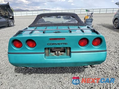 Zdjęcie 6 z 12 samochodu: 1990 CHEVROLET CORVETTE VIN:1G1YY3388L5115718 - miniatura
