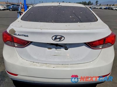 Zdjęcie 6 z 12 samochodu: 2016 HYUNDAI ELANTRA SE VIN:5NPDH4AE9GH772022 - miniatura