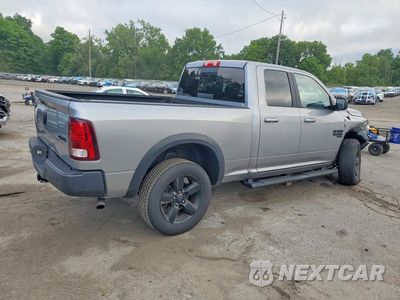 Trzecie zdjęcie samochodu z tyłu: 2019 RAM 1500 CLASSIC SLT VIN:1C6RR7GG1KS700195 - miniatura