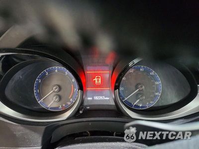 Zdjęcie 9 z 13 samochodu: 2014 TOYOTA COROLLA S VIN:5YFBURHE9EP147416 - miniatura