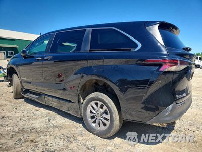 Drugie zdjęcie samochodu z przodu: 2024 TOYOTA SIENNA XLE VIN:5TDYRKEC5RS188659 - miniatura