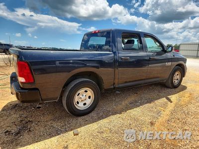 Trzecie zdjęcie samochodu z tyłu: 2016 RAM 1500 ST VIN:1C6RR6KG2GS395136 - miniatura