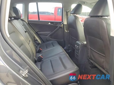 Zdjęcie 11 z 13 samochodu: 2016 VOLKSWAGEN TIGUAN S VIN:WVGAV7AX7GW559266 - miniatura