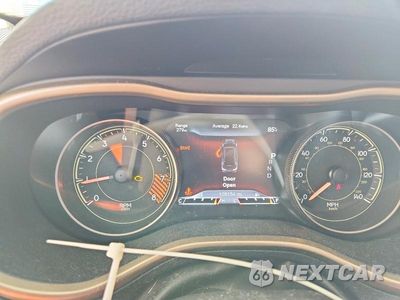 Zdjęcie 9 z 13 samochodu: 2014 JEEP CHEROKEE LIMITED VIN:1C4PJMDS6EW120422 - miniatura