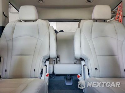 Zdjęcie 10 z 13 samochodu: 2023 BUICK ENCLAVE PREMIUM VIN:5GAERCKW1PJ114223 - miniatura
