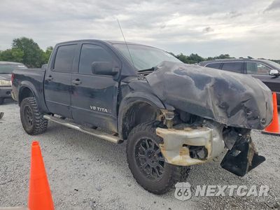 Czwarte zdjęcie samochodu z boku: 2012 NISSAN TITAN SV VIN:1N6BA0EC7CN326245 - miniatura