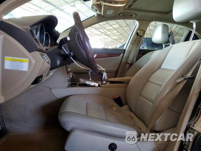 Zdjęcie 7 z 12 samochodu: 2014 MERCEDES-BENZ C 250 VIN:WDDGF4HB4EG252123 - miniatura
