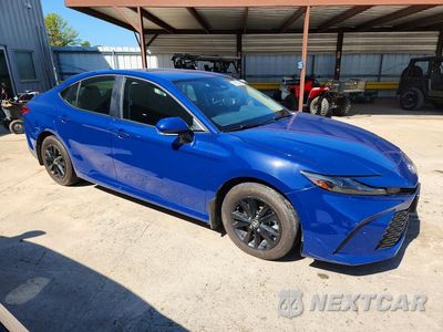 Czwarte zdjęcie samochodu z boku: 2026 TOYOTA CAMRY LE VIN:4T1DAACK2TU242640 - miniatura