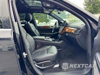 Zdjęcie 12 z 13 samochodu: 2018 MERCEDES-BENZ GLS 450 4MATIC VIN:4JGDF6EE2JB151222 - miniatura