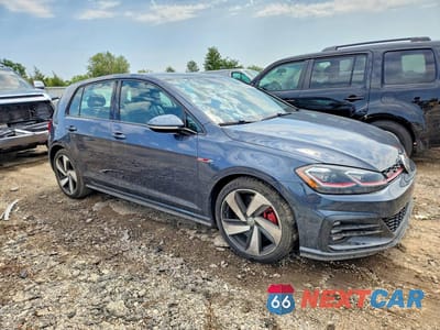 Czwarte zdjęcie samochodu z boku: 2019 VOLKSWAGEN GTI S VIN:3VW5T7AU9KM001961 - miniatura