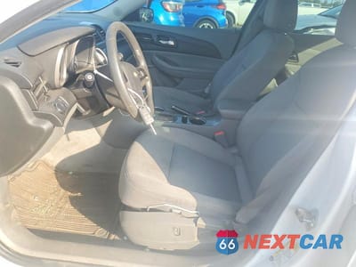 Zdjęcie 7 z 12 samochodu: 2015 CHEVROLET MALIBU LS VIN:1G11B5SL5FF186166 - miniatura