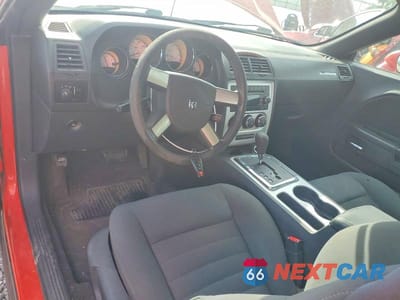 Zdjęcie 8 z 12 samochodu: 2010 DODGE CHALLENGER SE VIN:2B3CJ4DV9AH260984 - miniatura