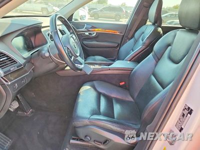 Zdjęcie 7 z 13 samochodu: 2019 VOLVO XC90 T6 MOMENTUM VIN:YV4A22PK0K1455605 - miniatura