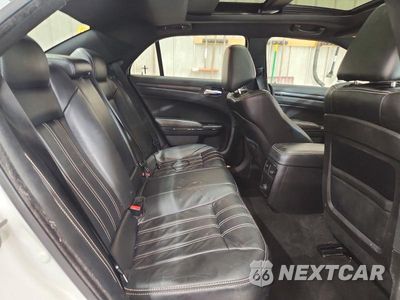 Zdjęcie 10 z 13 samochodu: 2014 CHRYSLER 300 S VIN:2C3CCAGG5EH353032 - miniatura