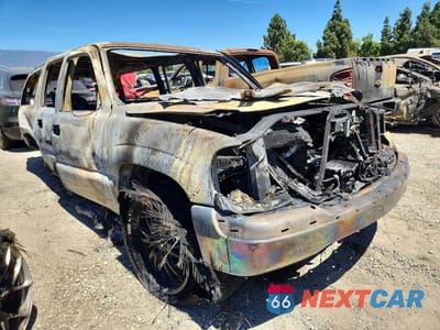 Czwarte zdjęcie samochodu z boku: 2003 GMC YUKON XL C1500 VIN:1GKEC16T83J244213 - miniatura