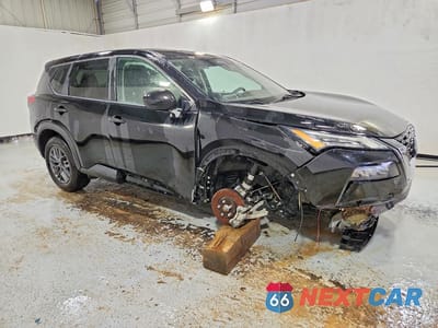 Czwarte zdjęcie samochodu z boku: 2023 NISSAN ROGUE S VIN:5N1BT3AA4PC900008 - miniatura