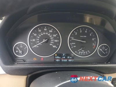 Zdjęcie 9 z 12 samochodu: 2013 BMW 328 XI SULEV VIN:WBA3B5C55DF594192 - miniatura