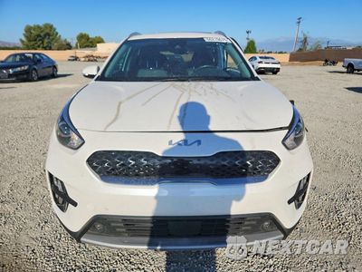 Piąte zdjęcie samochodu w środku: 2022 KIA NIRO EX PREMIUM VIN:KNDCC3LD9N5490789 - miniatura