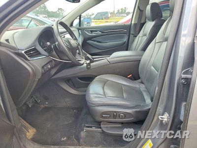 Zdjęcie 7 z 13 samochodu: 2018 BUICK ENCLAVE ESSENCE VIN:5GAERBKW2JJ159088 - miniatura