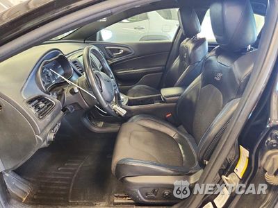 Zdjęcie 7 z 12 samochodu: 2015 CHRYSLER 200 S VIN:1C3CCCBG9FN505874 - miniatura