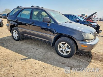 Czwarte zdjęcie samochodu z boku: 2000 LEXUS RX 300 VIN:JT6HF10UXY0109823 - miniatura