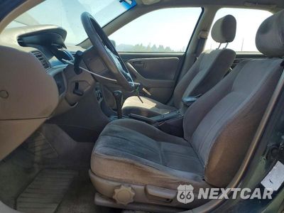 Zdjęcie 7 z 12 samochodu: 1997 TOYOTA CAMRY LE VIN:JT2BG22K5V0009971 - miniatura