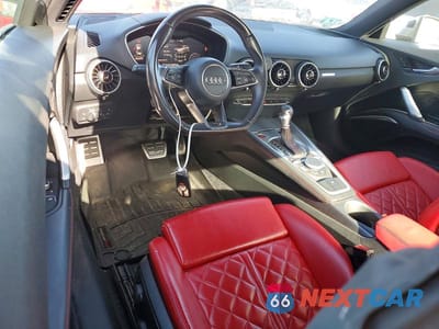 Zdjęcie 8 z 13 samochodu: 2017 AUDI TTS VIN:TRUC1AFV6H1003855 - miniatura