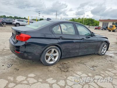 Trzecie zdjęcie samochodu z tyłu: 2013 BMW 328 XI VIN:WBA3B3G52DNR80153 - miniatura