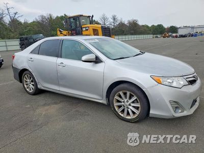 Czwarte zdjęcie samochodu z boku: 2012 TOYOTA CAMRY XLE VIN:4T4BF1FKXCR268588 - miniatura