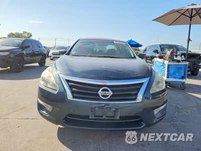 Piąte zdjęcie samochodu w środku: 2013 NISSAN ALTIMA 2.5 VIN:1N4AL3AP3DN482986 - miniatura