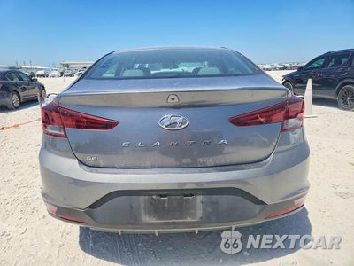 Zdjęcie 6 z 12 samochodu: 2019 HYUNDAI ELANTRA SE VIN:5NPD74LF1KH483170 - miniatura