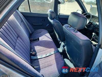 Zdjęcie 10 z 12 samochodu: 1992 TOYOTA COROLLA DELUXE VIN:1NXAE94A6NZ378543 - miniatura