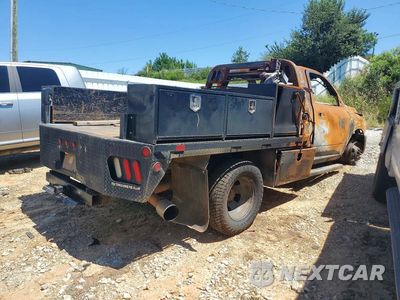 Trzecie zdjęcie samochodu z tyłu: 2015 RAM 3500 VIN:3C7WRTAL8FG690727 - miniatura