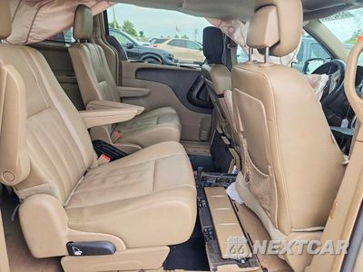 Zdjęcie 11 z 13 samochodu: 2015 CHRYSLER TOWN & COUNTRY TOURING L VIN:2C4RC1CG0FR618088 - miniatura