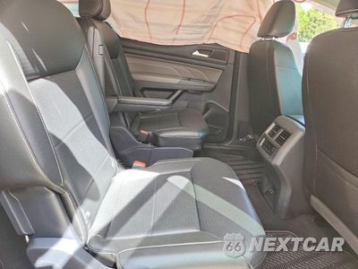 Zdjęcie 11 z 13 samochodu: 2022 VOLKSWAGEN ATLAS SE VIN:1V2KR2CA9NC535511 - miniatura