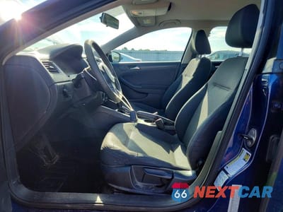 Zdjęcie 7 z 12 samochodu: 2011 VOLKSWAGEN JETTA BASE VIN:3VW2K7AJ6BM096409 - miniatura