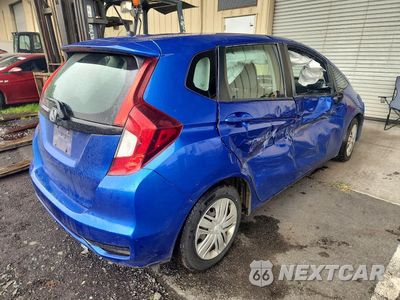 Trzecie zdjęcie samochodu z tyłu: 2020 HONDA FIT LX VIN:3HGGK5H42LM732369 - miniatura