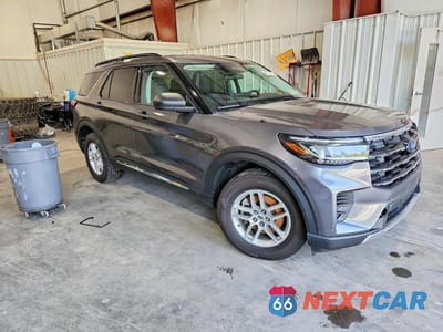 Czwarte zdjęcie samochodu z boku: 2025 FORD EXPLORER ACTIVE VIN:1FMUK8DH9SGA21204 - miniatura