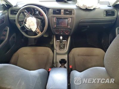 Zdjęcie 8 z 13 samochodu: 2016 VOLKSWAGEN JETTA S VIN:3VW267AJ3GM276667 - miniatura