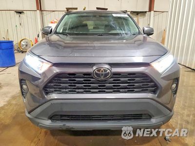 Piąte zdjęcie samochodu w środku: 2021 TOYOTA RAV4 XLE VIN:2T3W1RFV5MW115323 - miniatura