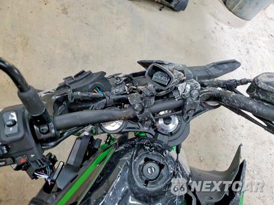 Zdjęcie 7 z 8 samochodu: 2025 KAWASAKI ER650 N VIN:ML5EREN17SDAD7755 - miniatura