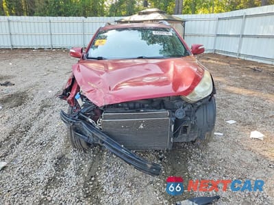 Piąte zdjęcie samochodu w środku: 2013 HYUNDAI TUCSON GLS VIN:KM8JU3AC2DU606011 - miniatura