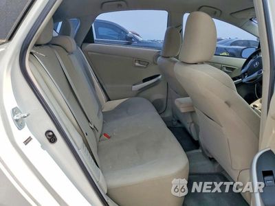 Zdjęcie 10 z 12 samochodu: 2011 TOYOTA PRIUS THREE VIN:JTDKN3DU8B0297594 - miniatura