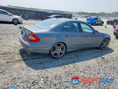 Trzecie zdjęcie samochodu z tyłu: 2009 MERCEDES-BENZ E 350 VIN:WDBUF56X49B360826 - miniatura